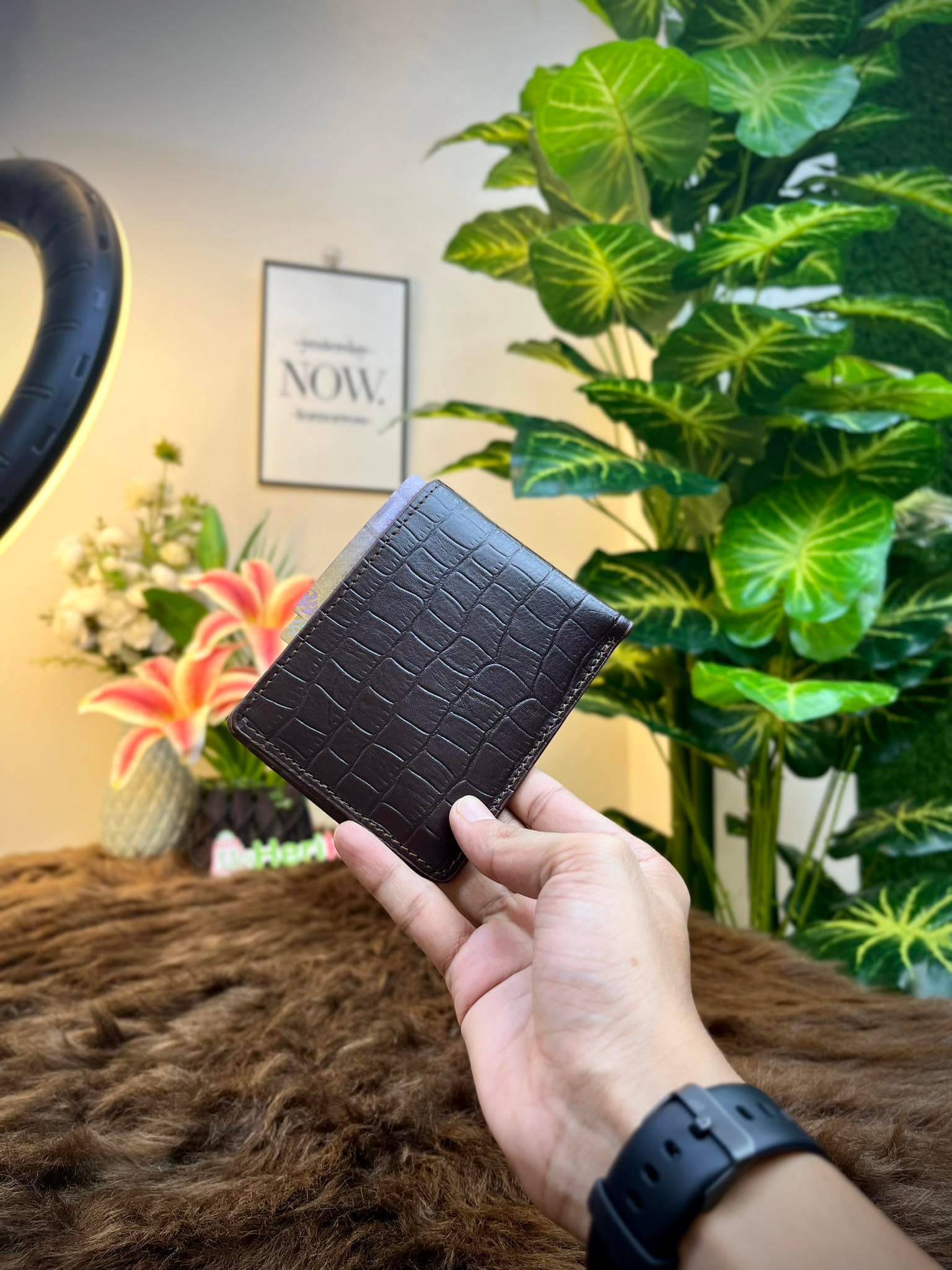 Classic Crocodile Pattern Cow Leather Wallet