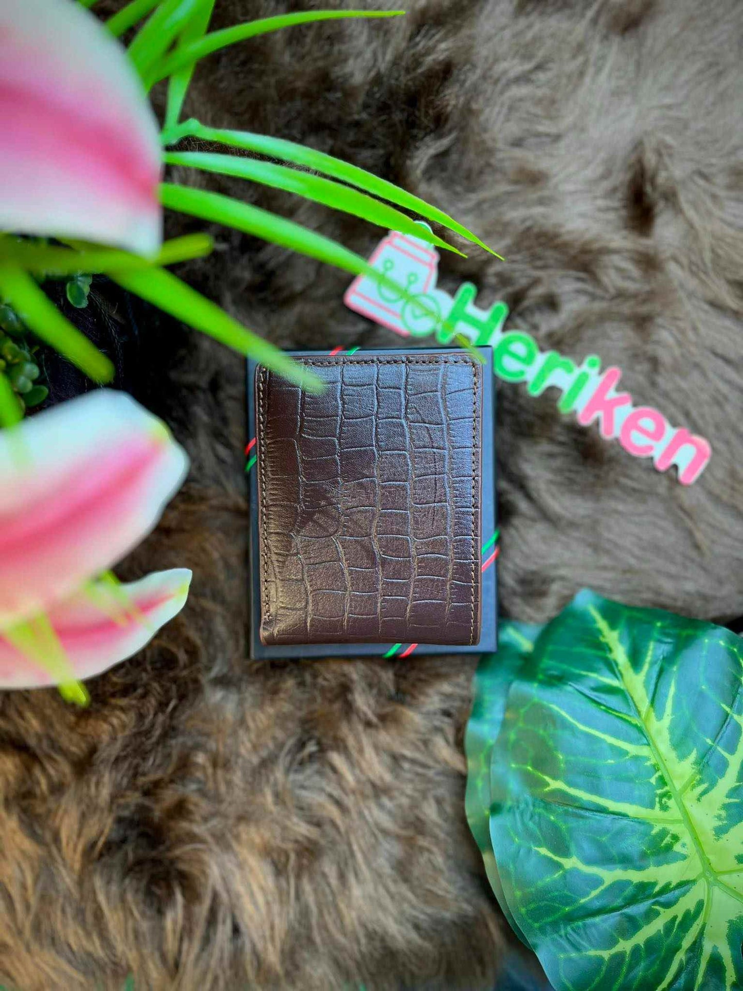 Classic Crocodile Pattern Cow Leather Wallet